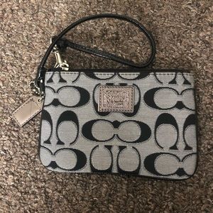 NWOT Coach Wriset
